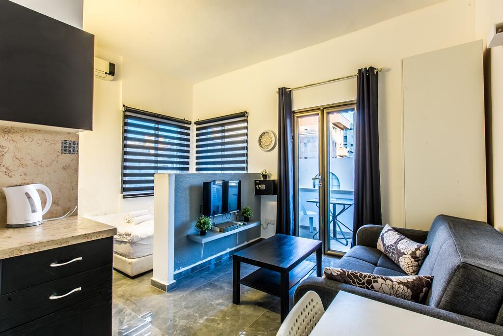 Sunset Beach Apartments Tel Aviv Exterior photo